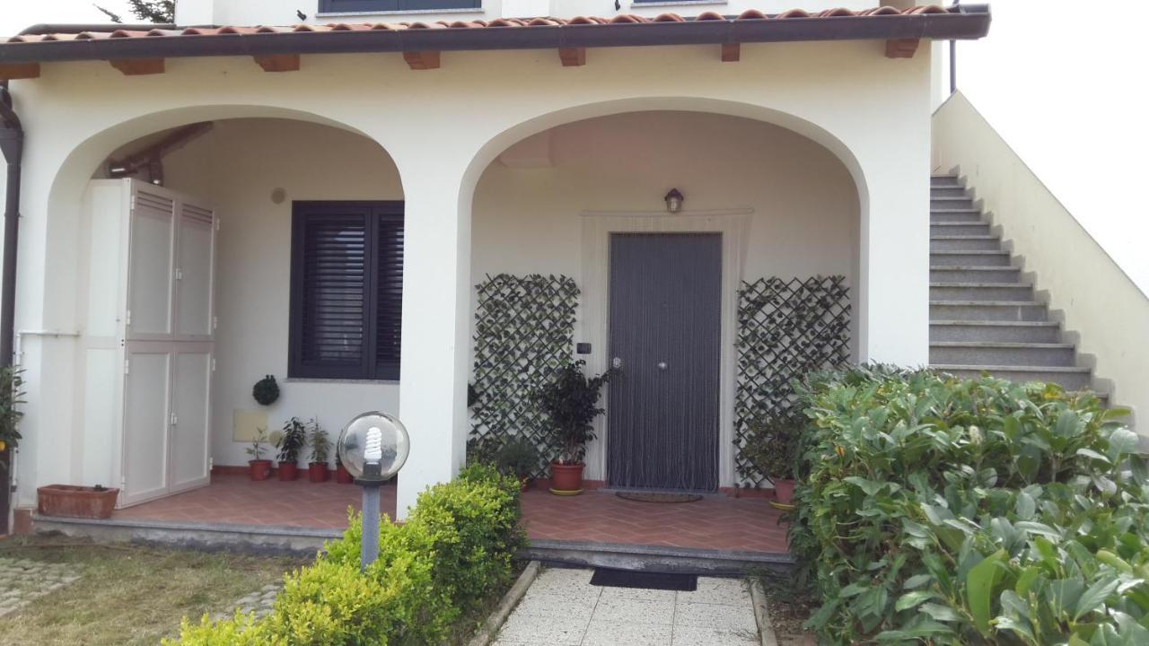 Borgo Nicoletta Apartment Filandari Exterior foto